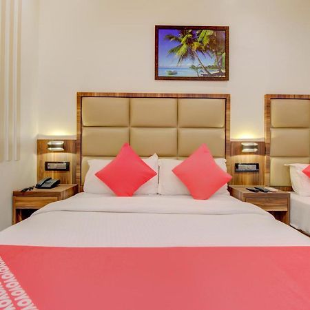 מומביי Oyo 76180 Hotel Meriton מראה חיצוני תמונה